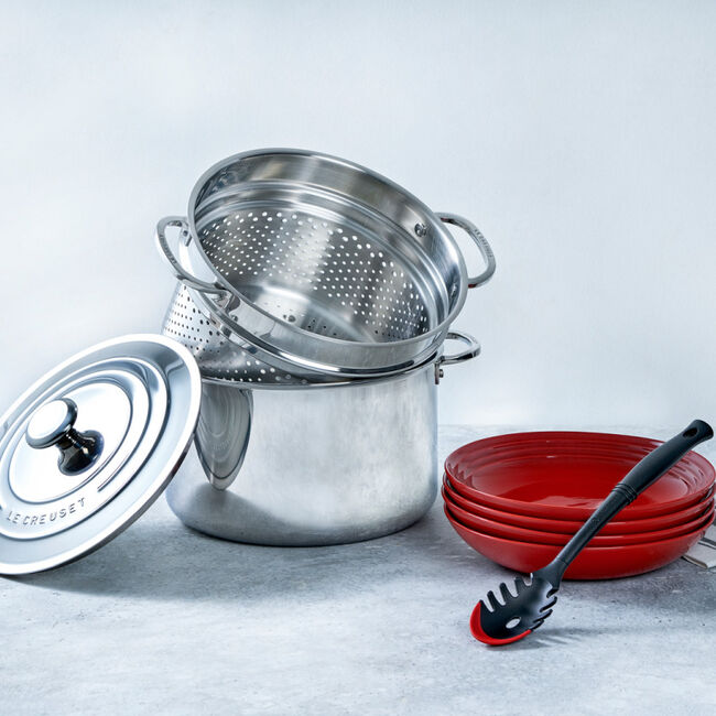 Le Creuset | Stainless Steel Stock Pot with Colander Insert
