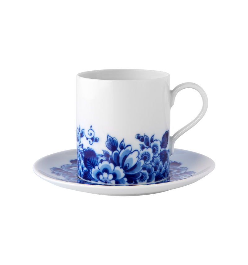 Vista Alegre | Blue Ming Tea Cup and Saucer, featuring elegant blue floral patterns on white porcelain, perfect for elevating tea time with a touch of exotic elegance.