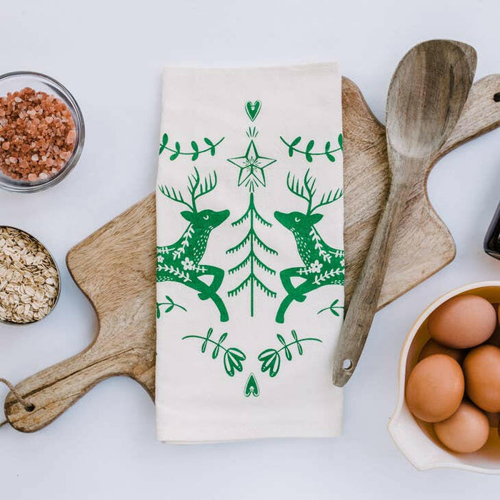 Your Green Kitchen | Holiday Tea Towels.