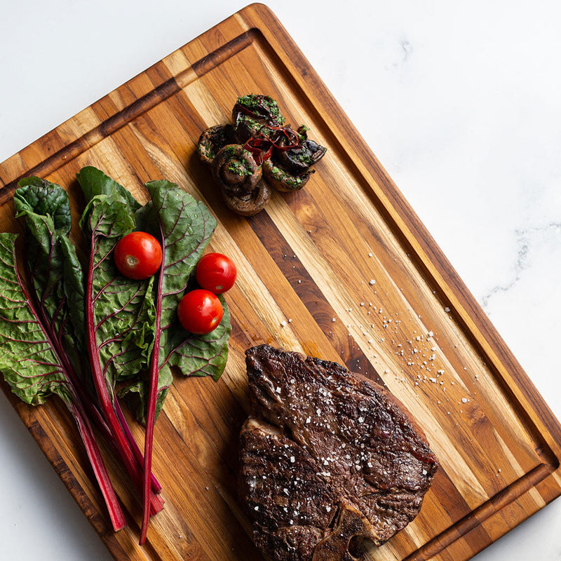 Teakhaus | Traditional Carving Board with Juice Canal, Large