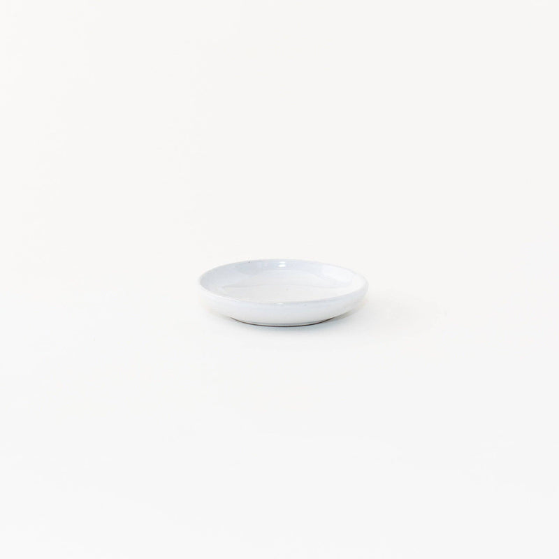 Sarah Kersten - Olive Dish: Basin Collection, Pacific White; a versatile, shallow 6 dish ideal for appetizers or sides, perfect for enhancing any dining experience.