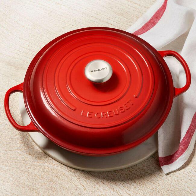 Le Creuset | Signature Round Braisers.