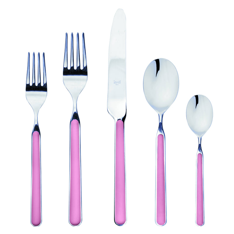 Mepra SPA - Place Set 5 Pcs Fantasia: China, crafted in Italy with durable stainless steel and resin, features welded handles and double serration for lasting sharpness.