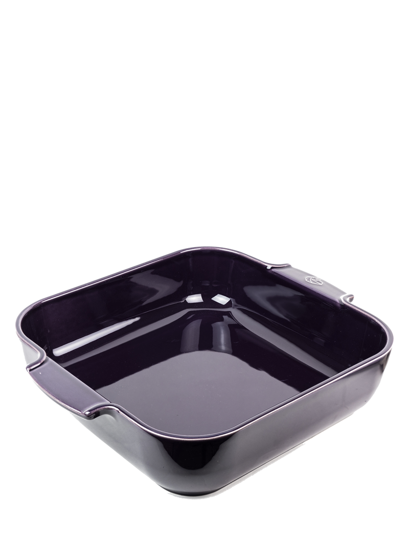 Peugeot | Appolia Square Baking Dish 14 inches, Eggplant with glossy enamel, sloped sides, and built-in handles, ideal for even cooking and heat retention.