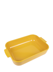 Peugeot | Appolia Rectangular Baking Dish, Saffron Yellow: A ceramic baking dish with integrated handles, ideal for gratins and roasting, reflecting Athens Cooks' curated cookware collection.
