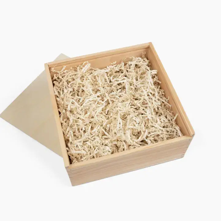 Giften Market - Wooden Gift Box Luxury Pine Keepsake with Lid, showcasing its elegant pine construction filled with wood wool, perfect for gifting and keepsakes.