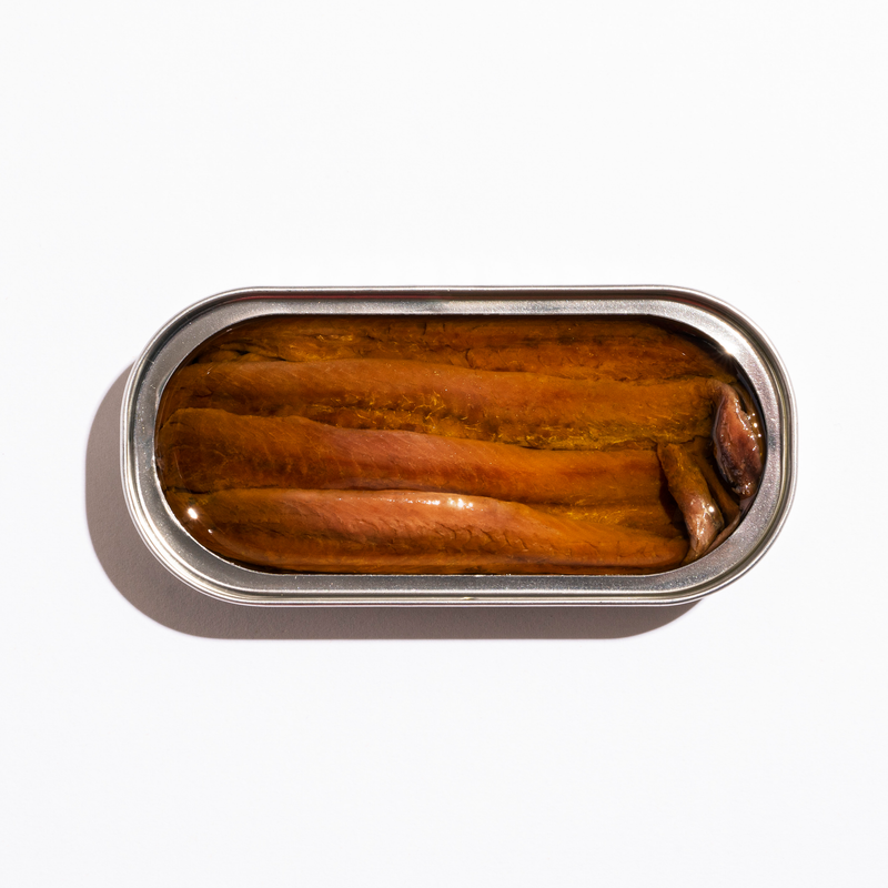 Fishwife - Cantabrian Anchovies in Extra Virgin Olive Oil: small tin of brown fillets in oil, sustainably sourced, hand-packed, perfect for gourmet culinary use.