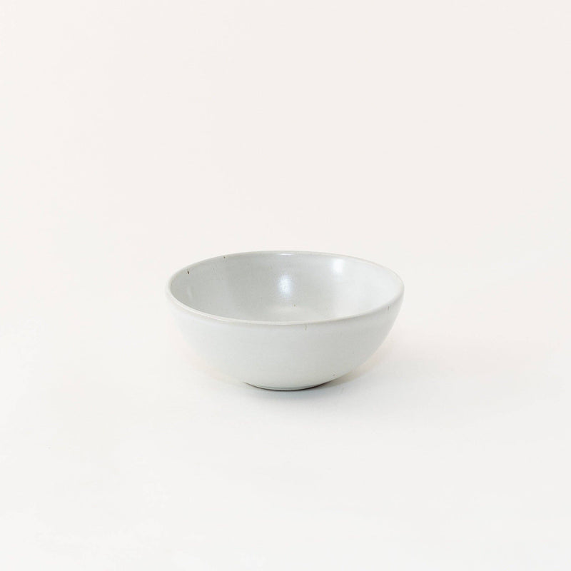 Sarah Kersten - Ramen Bowl: Dove Grey, a versatile ceramic mixing bowl ideal for ramen, salads, and more, showcased on a white surface.