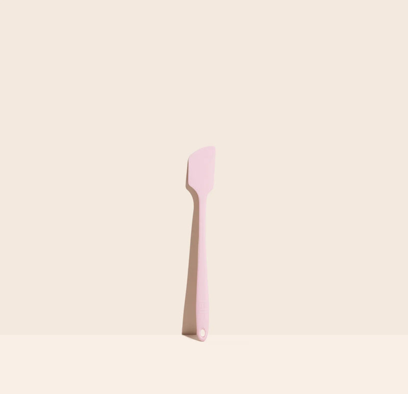 GIR | Skinny Spatula - Light Pink, featuring an antimicrobial unibody design, perfect for both home cooks and chefs, shown against a white background.