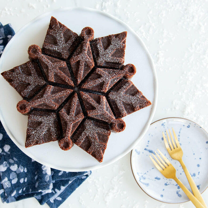 Nordic Ware | Snowflake Pan.