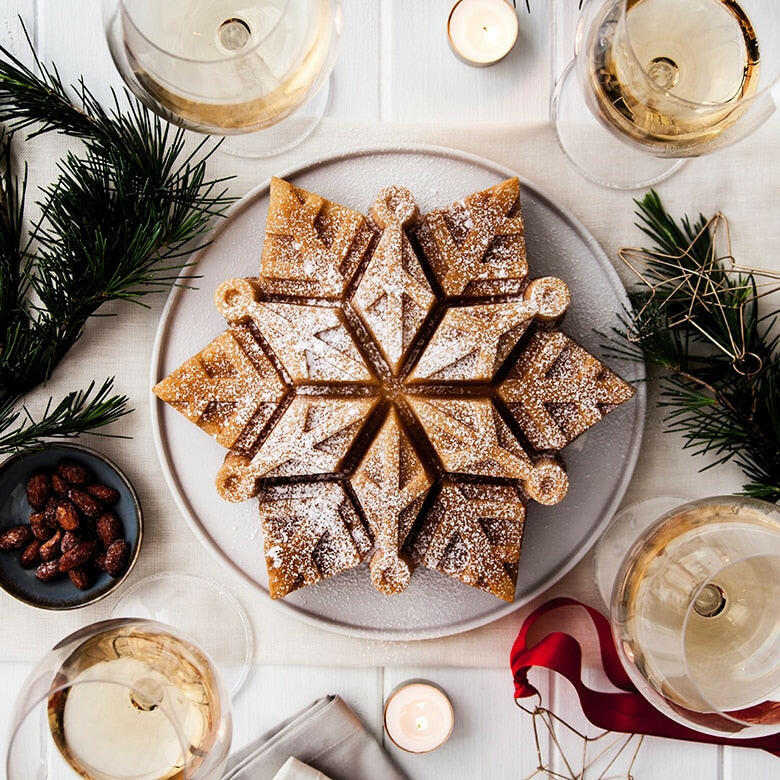 Nordic Ware | Snowflake Pan.