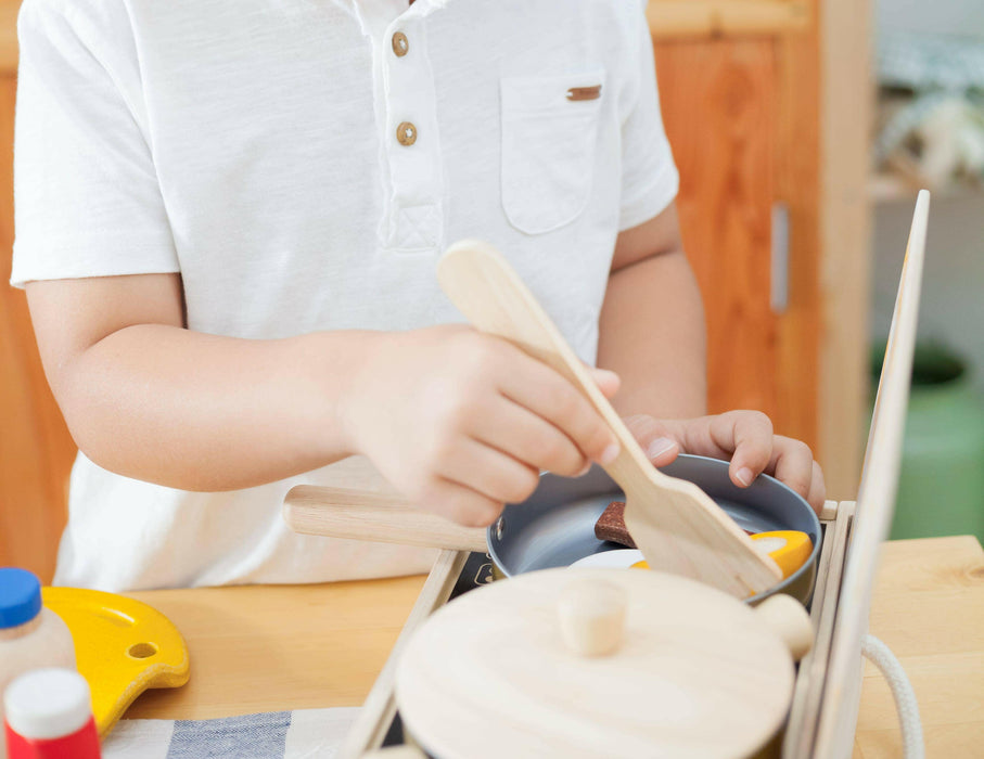 PlanToys | Cooking Utensils Set.