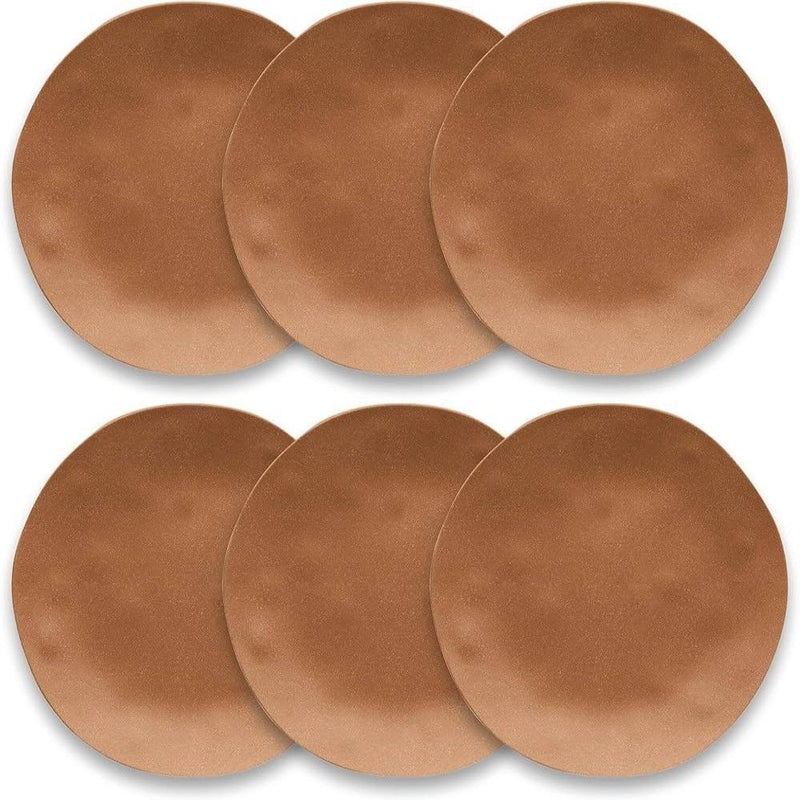 TarHong | Planta Matte Dinner Plate - Terracotta: Close-up of round, organic-edged dinner plates in a matte finish, highlighting durability and natural design.