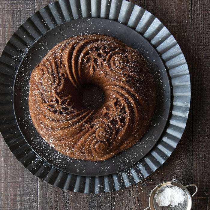 Nordic Ware | Let it Snow Bundt Pan.