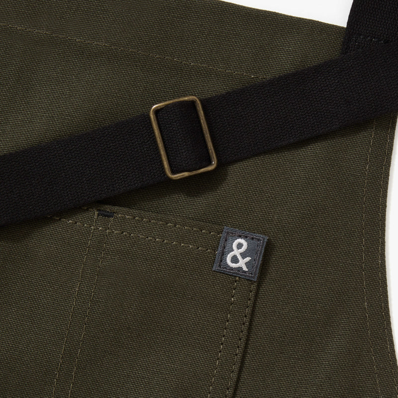 Hedley & Bennett Big Apron, Olive Green, Black Straps — construction detail