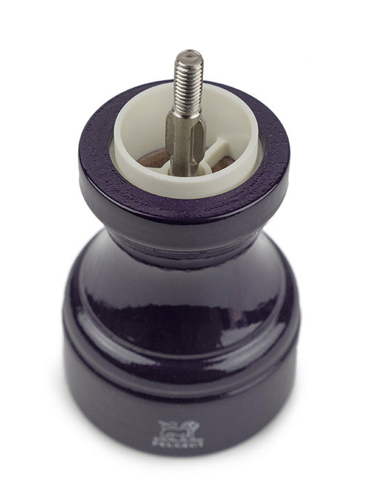 Peugeot | Bistro Salt Mill, Eggplant: Exposed grinding mechanism inside a painted wooden housing, showcasing French craftsmanship. Ideal for enhancing kitchen elegance and functionality.
