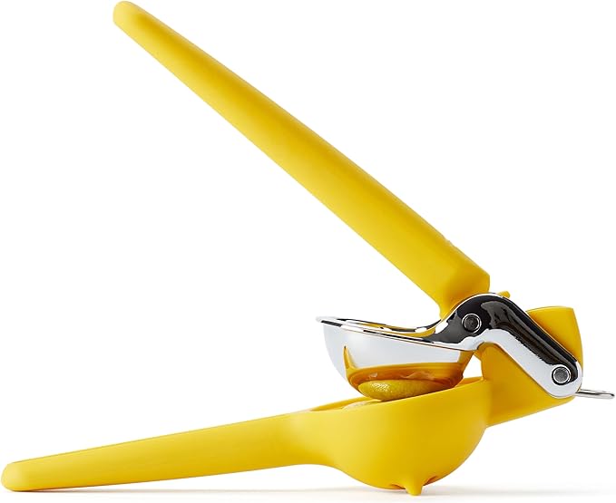 Chef'n | Citrus Juicers - Lemon Juicer Fresh Force Plus, a handheld tool designed for efficient lemon and lime juicing with a durable, dishwasher-safe build.