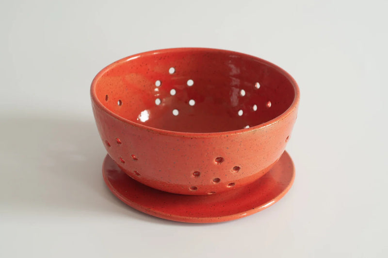 RachaelPots | Large Berry Bowl With Dish, White