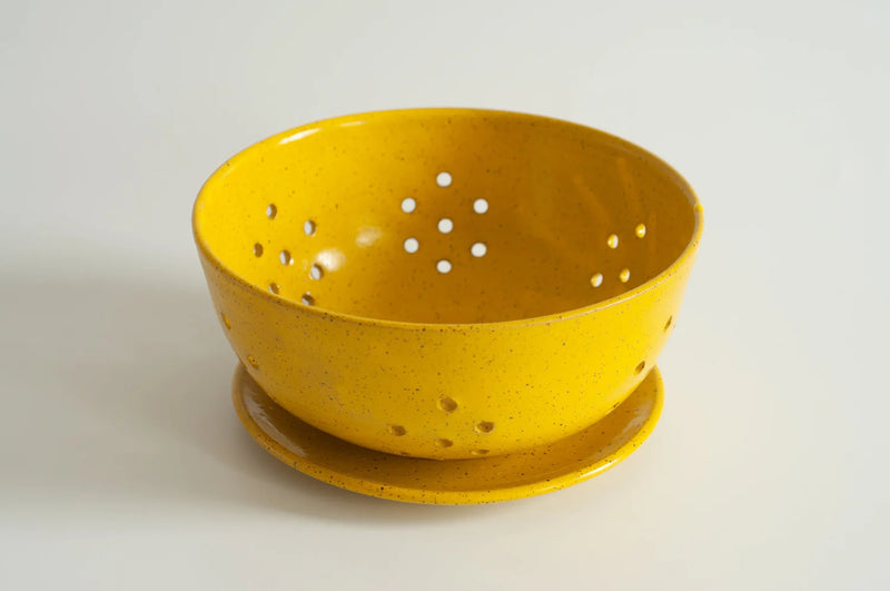 RachaelPots | Large Berry Bowl With Dish, White