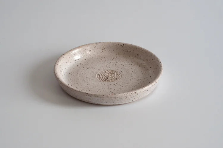 RachaelPots | Garlic Scraper, Red