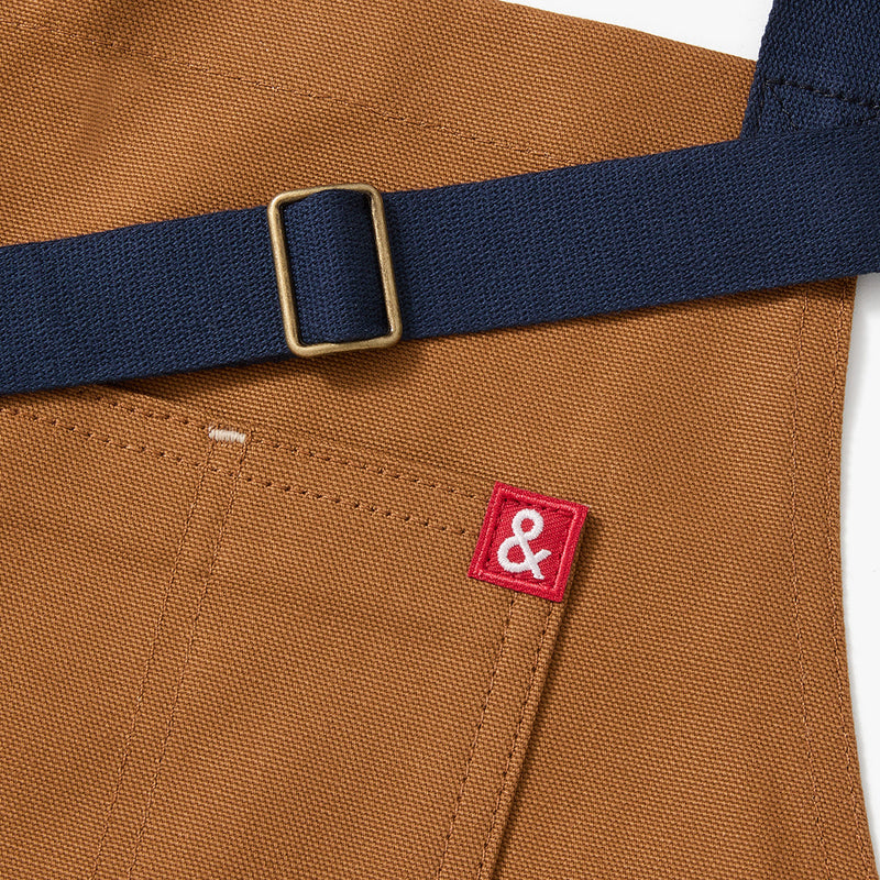 Hedley & Bennett Essential Apron, Denver Brown — construction detail