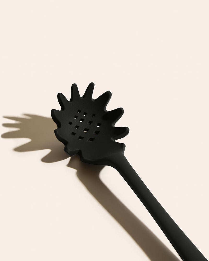 GIR Get It Right | GIR Spaghetti Spoon, Black
