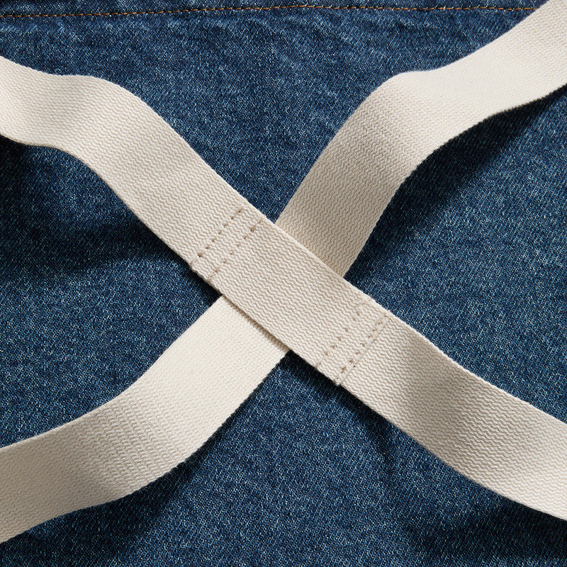 Hedley & Bennett All Day Crossback Apron, Georgia Blue Denim — fabric and construction detail