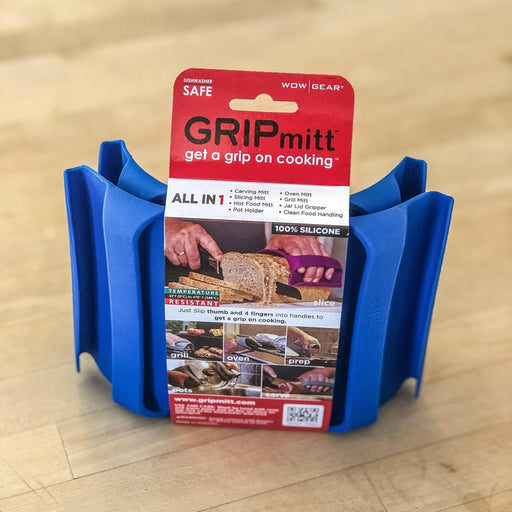 WOW GEAR | Gripmitt - Green: Versatile silicone mitt for safe, hygienic handling of hot and cold foods; ideal for cooking, grilling, and kitchen tasks.