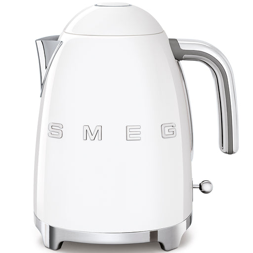 Smeg | Kettle - White: Retro 50's style electric kettle with chrome accents, embossed logo, and 360° swivel base, blending iconic design with modern features.