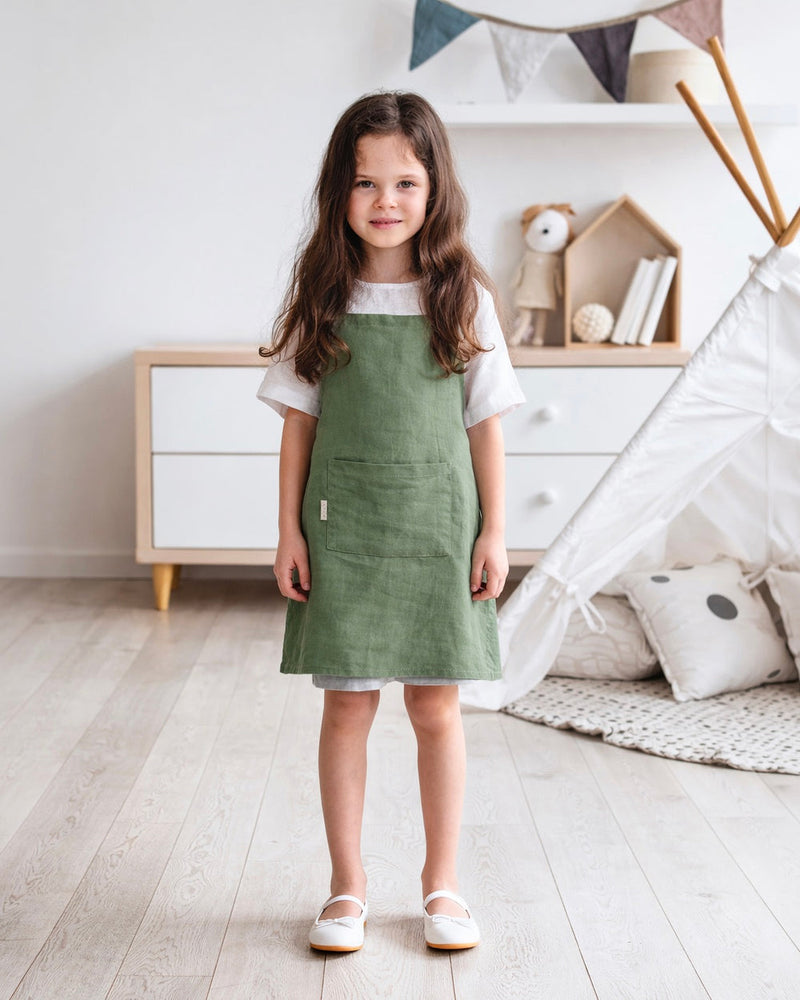 MagicLinen | Kids' Linen Apron, Forest Green, Ages 4–7