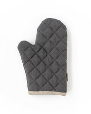 MagicLinen | Linen Oven Mitts - Chocolate Brown, showcasing quilted design with heat-insulating padding, ideal for protecting hands during cooking and baking.