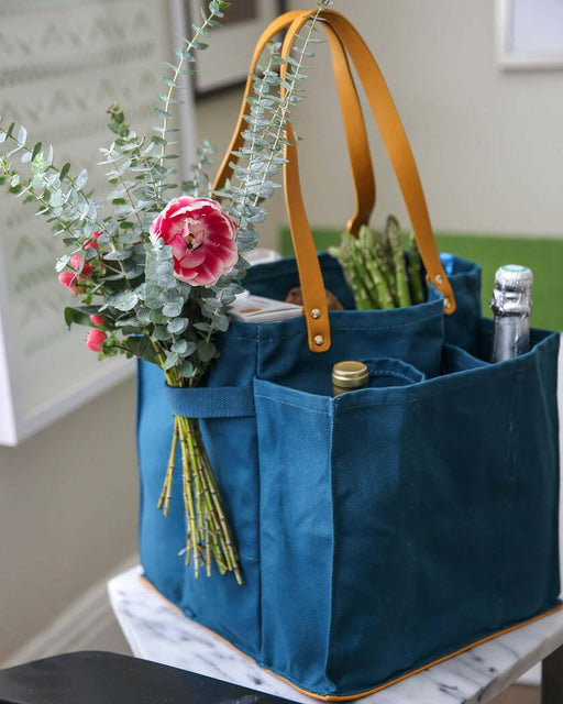 CapaBunga | Market Tote - Black + Red with insulated insert, featuring compartments and vegan leather base, ideal for shopping or outdoor activities.