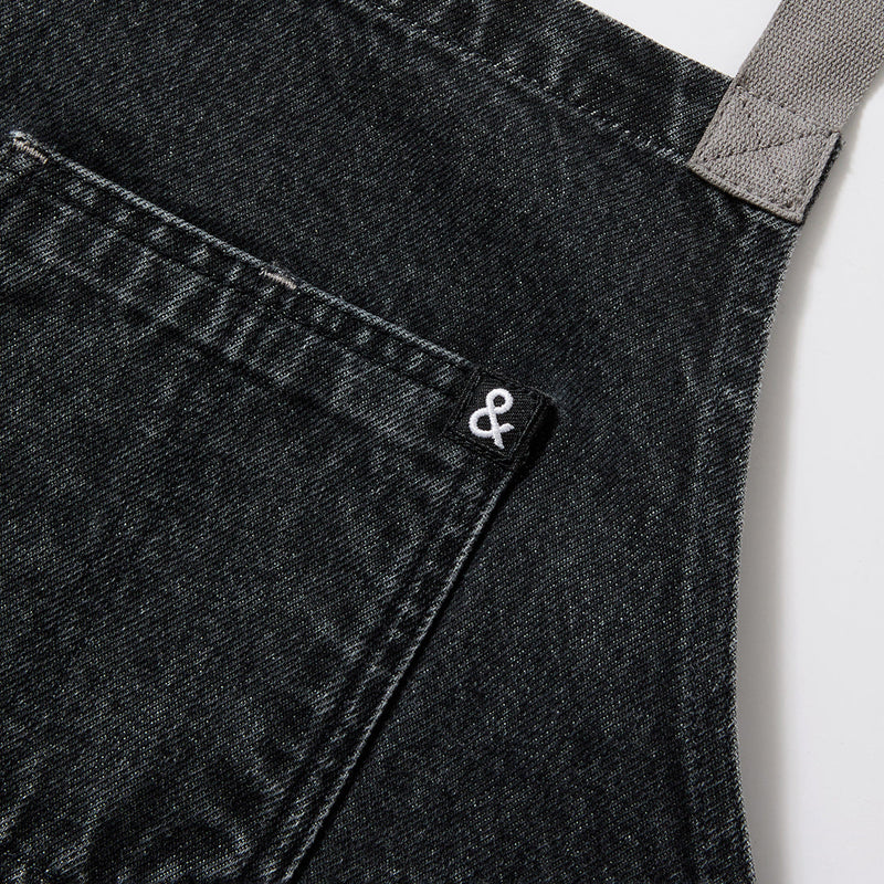 Hedley & Bennett All Day Crossback Apron, Oyster Gray Denim — construction detail