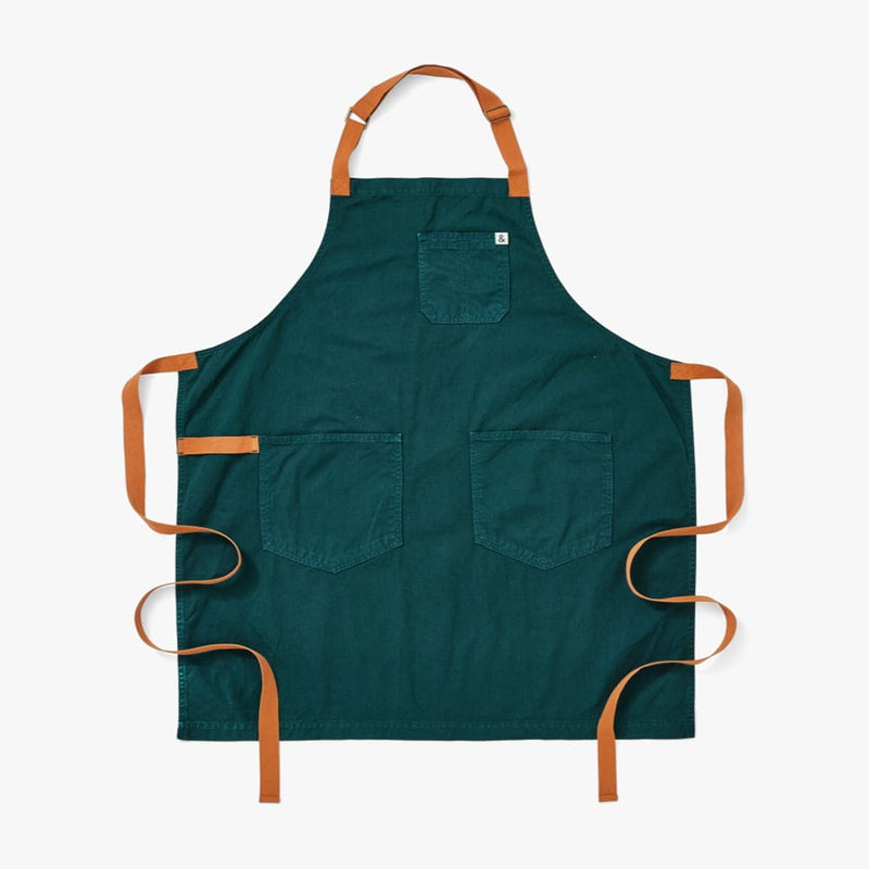Hedley & Bennett Essential Apron, Seaweed Green — front view