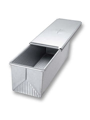 USA Pan | Pullman Loaf Pan with Cover - Small, features a ridged texture for even baking, includes a lid for squared loaves, and Americoat® nonstick coating for easy release.