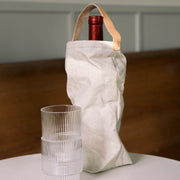 UASHMAMA Wine Bag Carrying Tote with Cooler, featuring a durable design and leather strap, perfect for stylish wine transport and gifting.