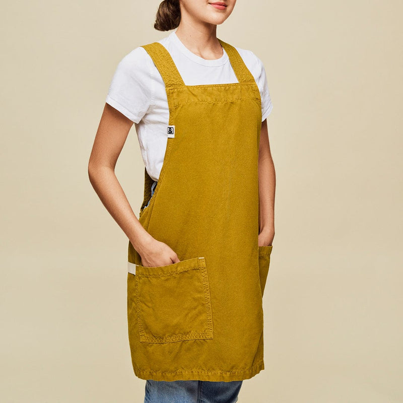 Hedley & Bennett Smock - Yuzu — fabric and fit detail