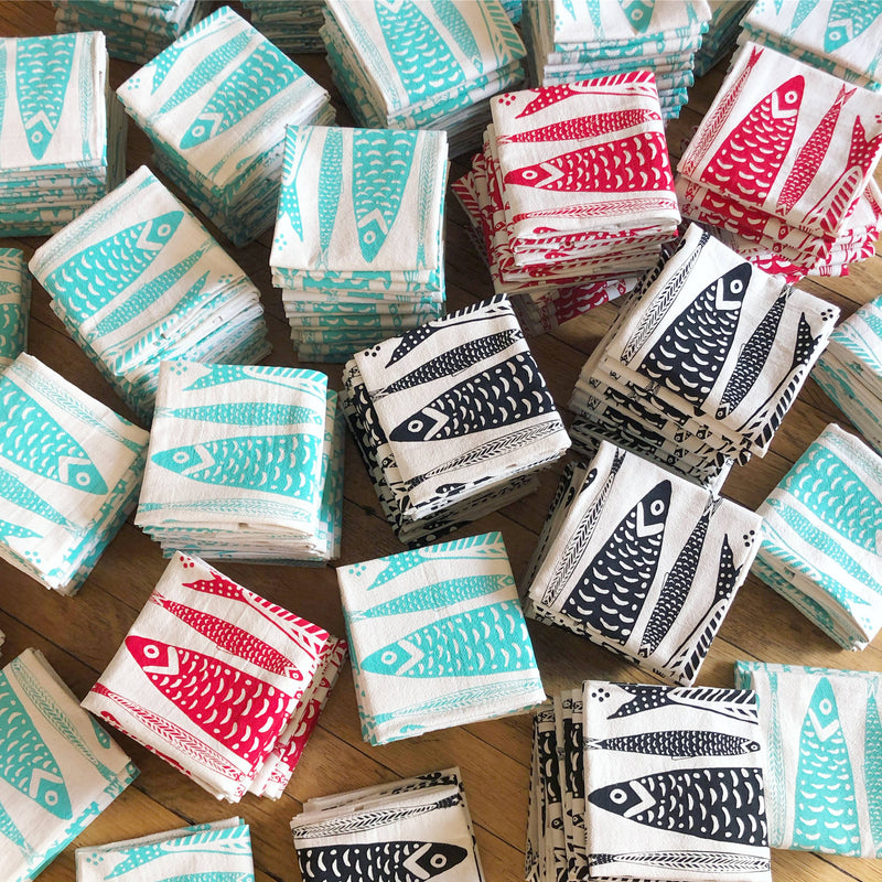 Hearth and Harrow | Organic Cotton Squirrel Tea Towel - Black - Woodland Animal