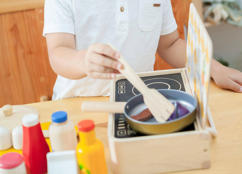 PlanToys | Cooking Utensils Set.
