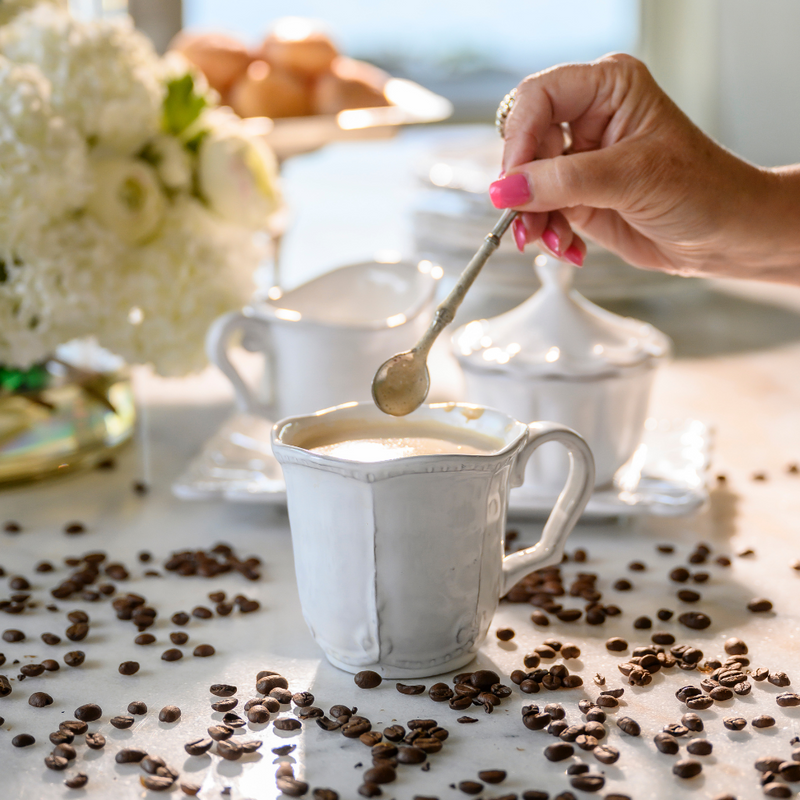 Arte Italica & Crown Linen Designs | Bella Bianca Beaded Mug