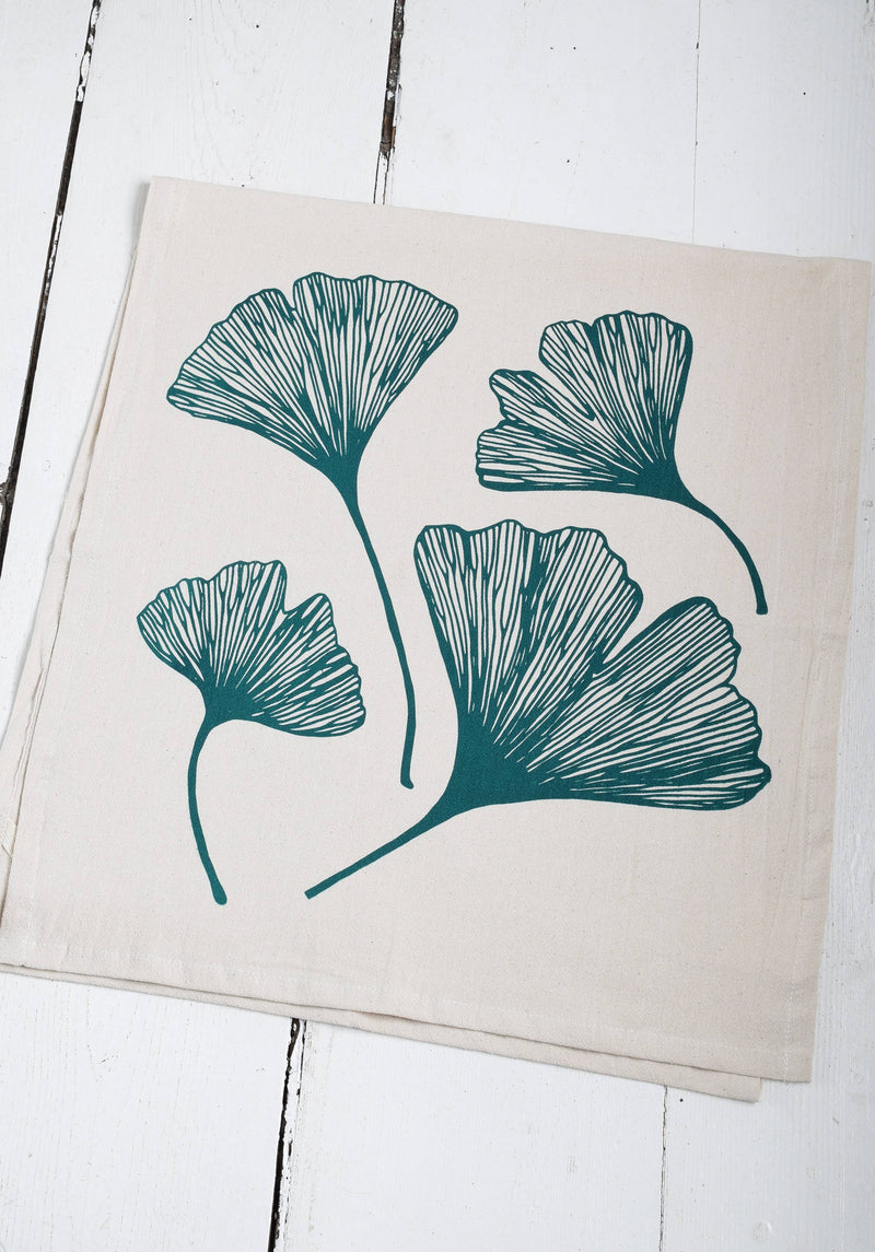 Hearth and Harrow - Ginkgo Leaf Tea Towel in Green - Organic Cotton. Features a green leaf design, perfect for eco-friendly, elegant kitchen use.