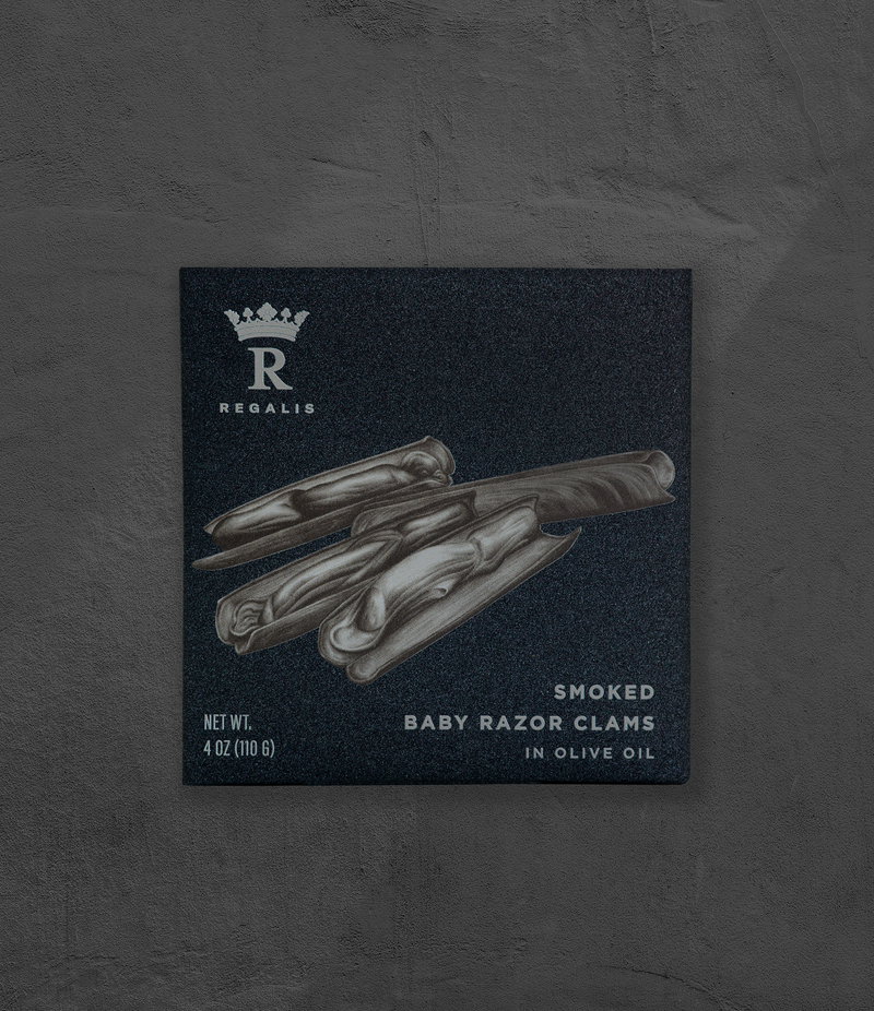 Regalis Foods - Regalis Conservas, Smoked Baby Razor Clams, 12/110g: Crowned R logo, baby razor clams illustration, smoked in olive oil, 4 oz package.