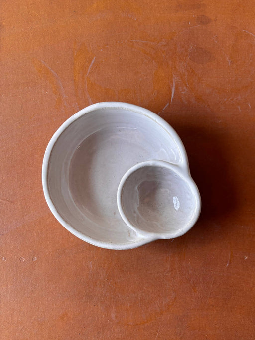 ROB Ceramics - Olive Serving Bowl Handmade: White, featuring two connected bowls for stylish entertaining and tidiness, ideal for charcuterie boards or as a thoughtful gift.