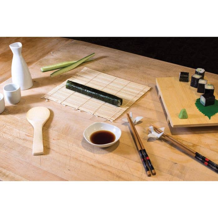 HIC - Harold Import Co. | Helen's Asian Kitchen Sushi Mat With Paddle