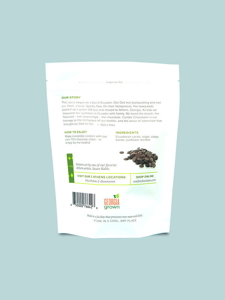 Condor | Baking Chocolates - Chocolate Chips made with premium Ecuadorian cacao, ideal for enhancing desserts and snacks with balanced sweetness and rich flavor.