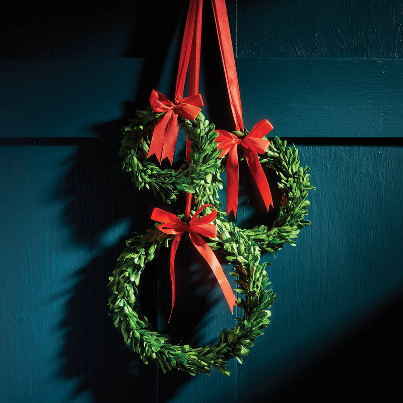 Napa Home & Garden | Boxwood Wreaths With Red Ribbons