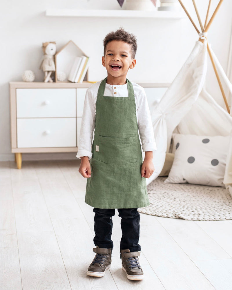 MagicLinen | Kids' Linen Apron, Forest Green, Ages 4–7