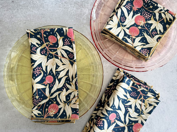 Dot and Army | Stripe and Check Bread Makers Set, Papaya