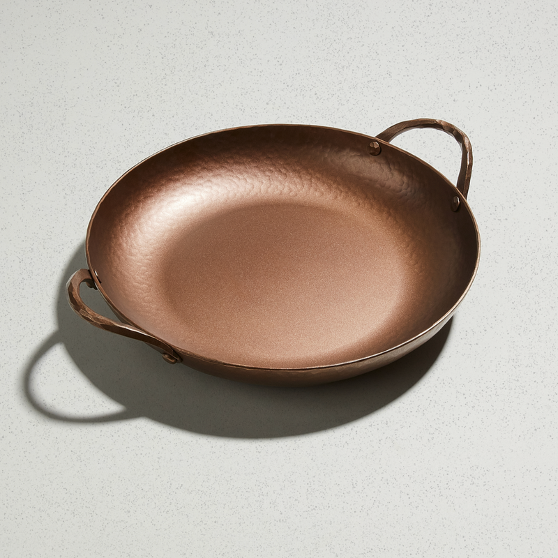 Smithey Round Roaster with two hammered handles