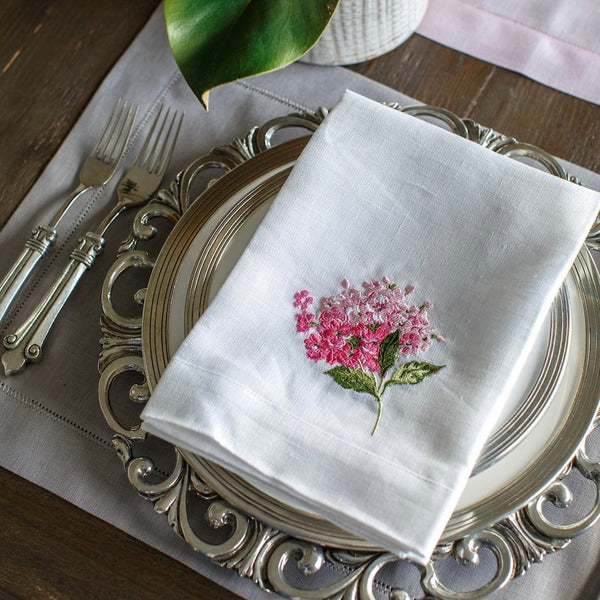 Arte Italica & Crown Linen Designs | Hydrangea Tri-Fold Napkin - Pink